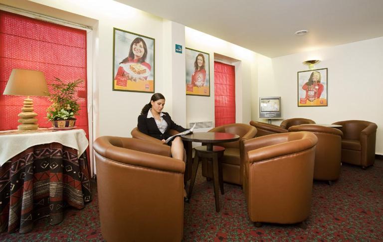 Ibis Paris Le Bourget Otel La Courneuve Dış mekan fotoğraf